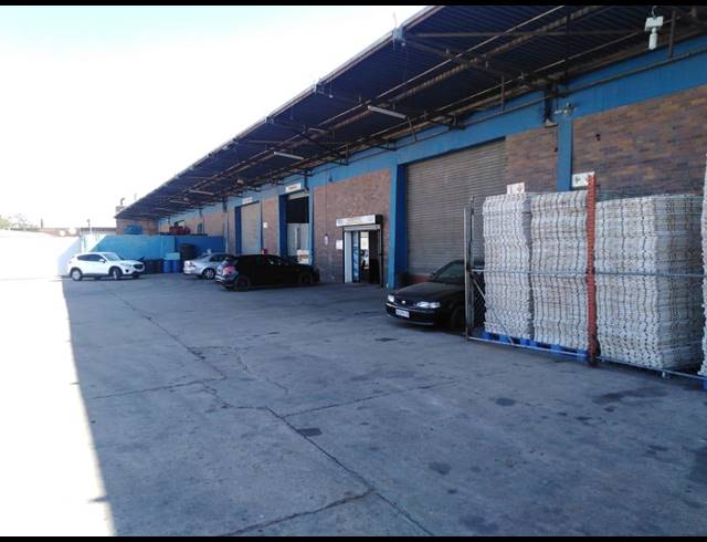 5,300M² WAREHOUSE FOR SALE IN TROJAN